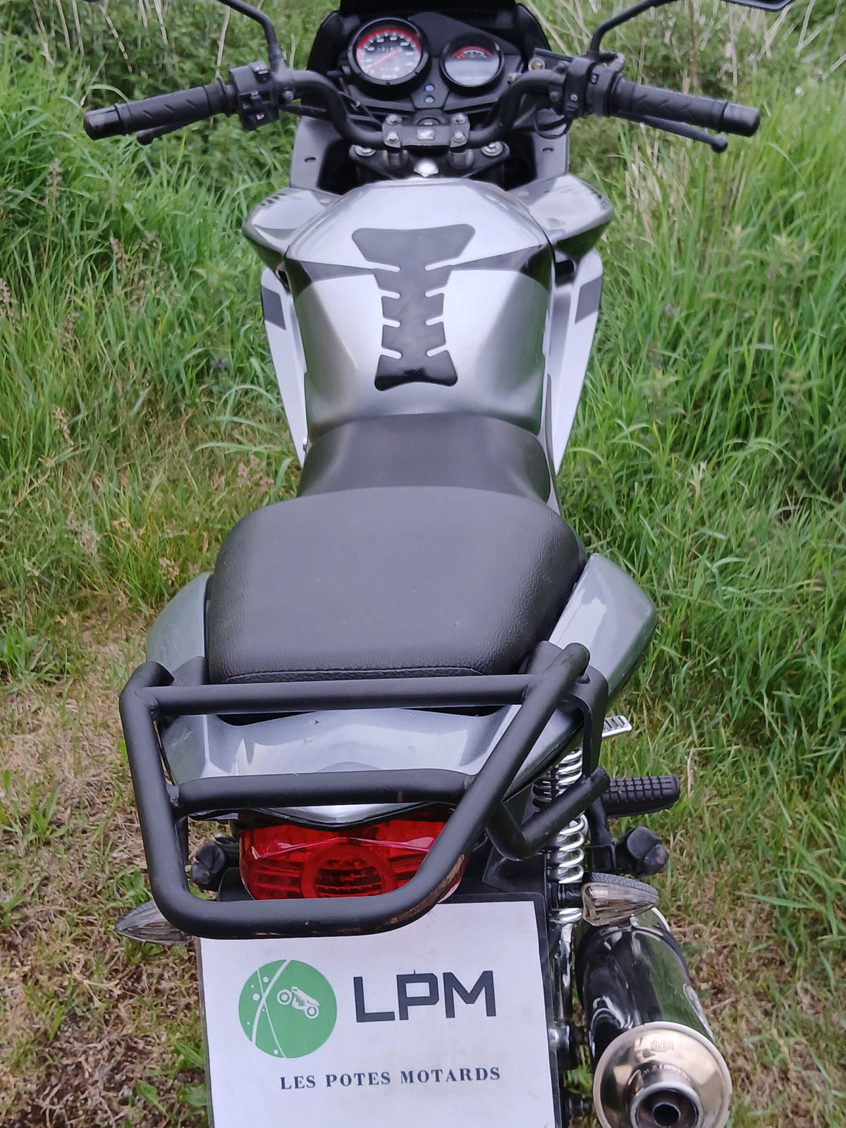 CB 125 F 12/2009